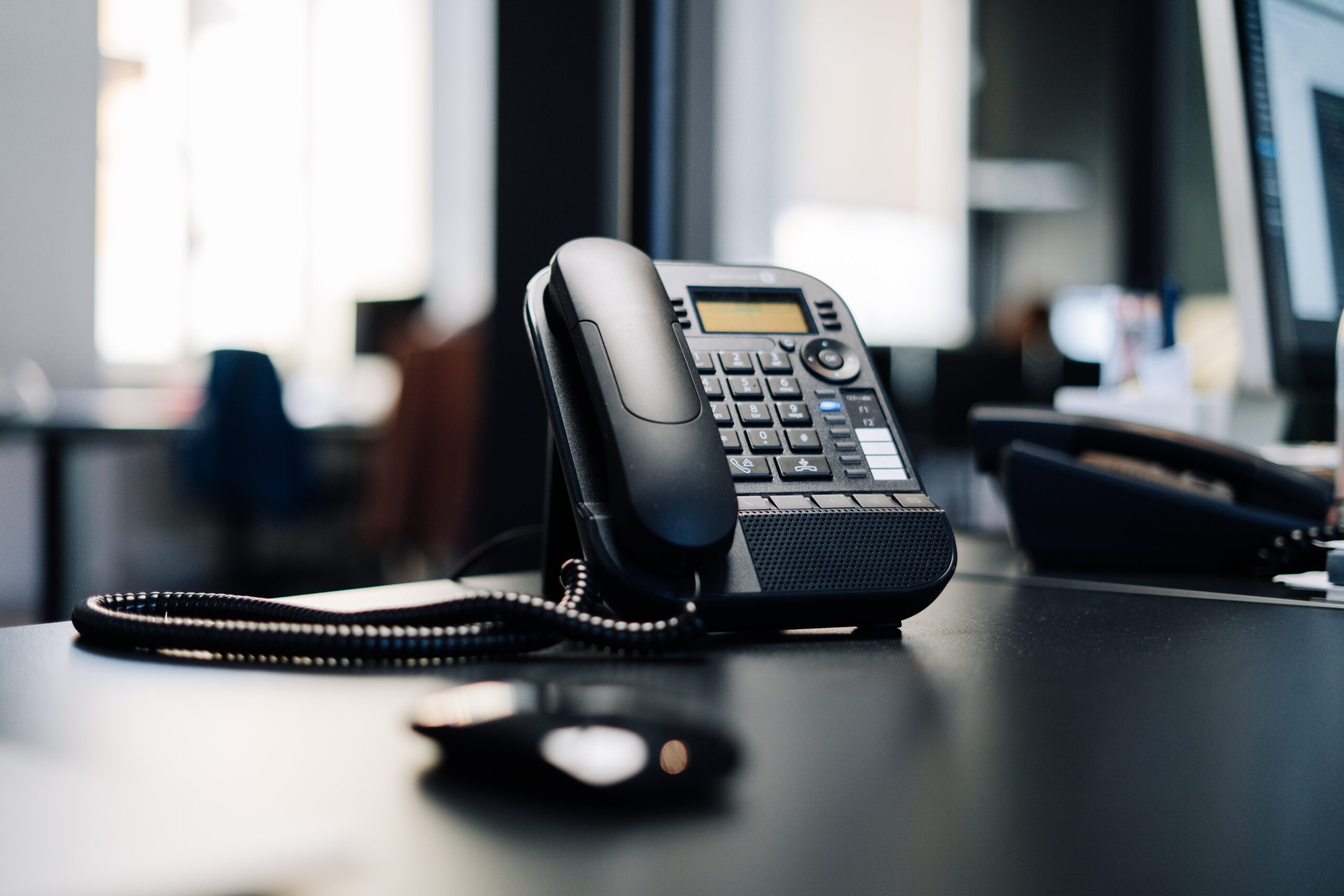 Read more about the article SOHO VoIP Phones: Guide to Power over Ethernet and Port Speeds